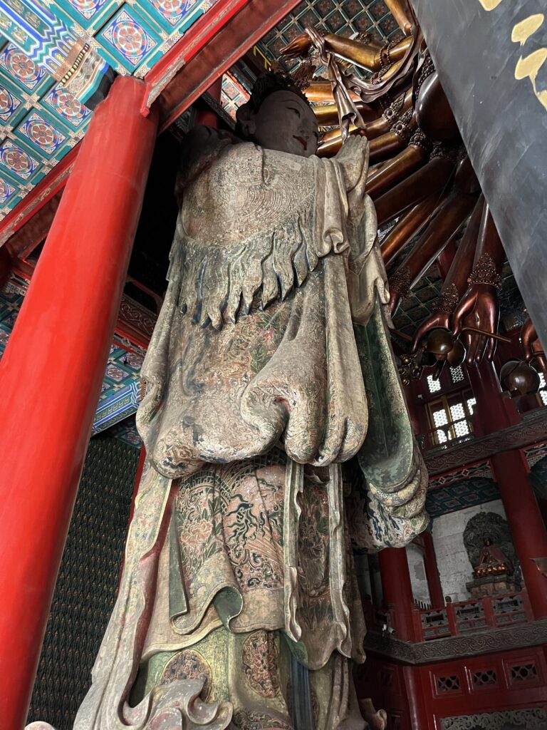 estatua de buda en templo puning en cbengde2 estatua de buda en templo puning encbengde22